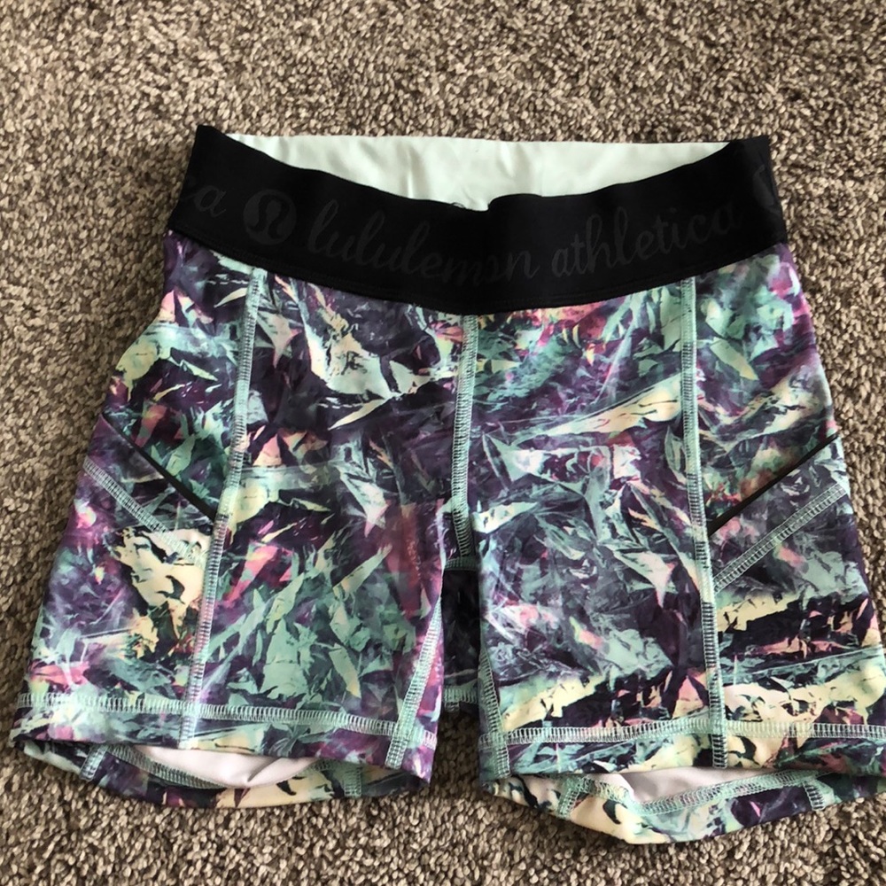 Lululemon track and train short